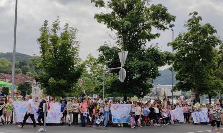 Dobrodelna akcija Deželak Junak 7